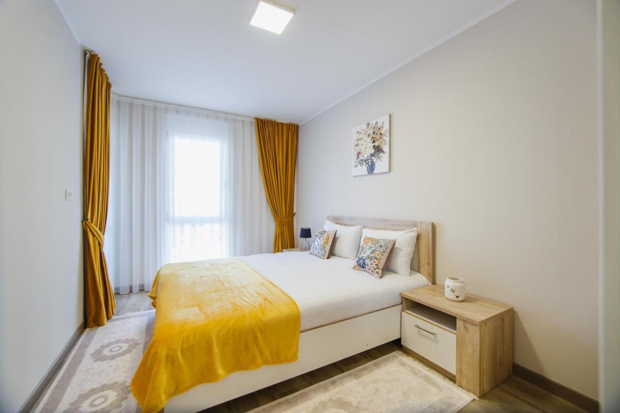 Cappuccino Colors At West Residence Oradea Zewnętrze zdjęcie