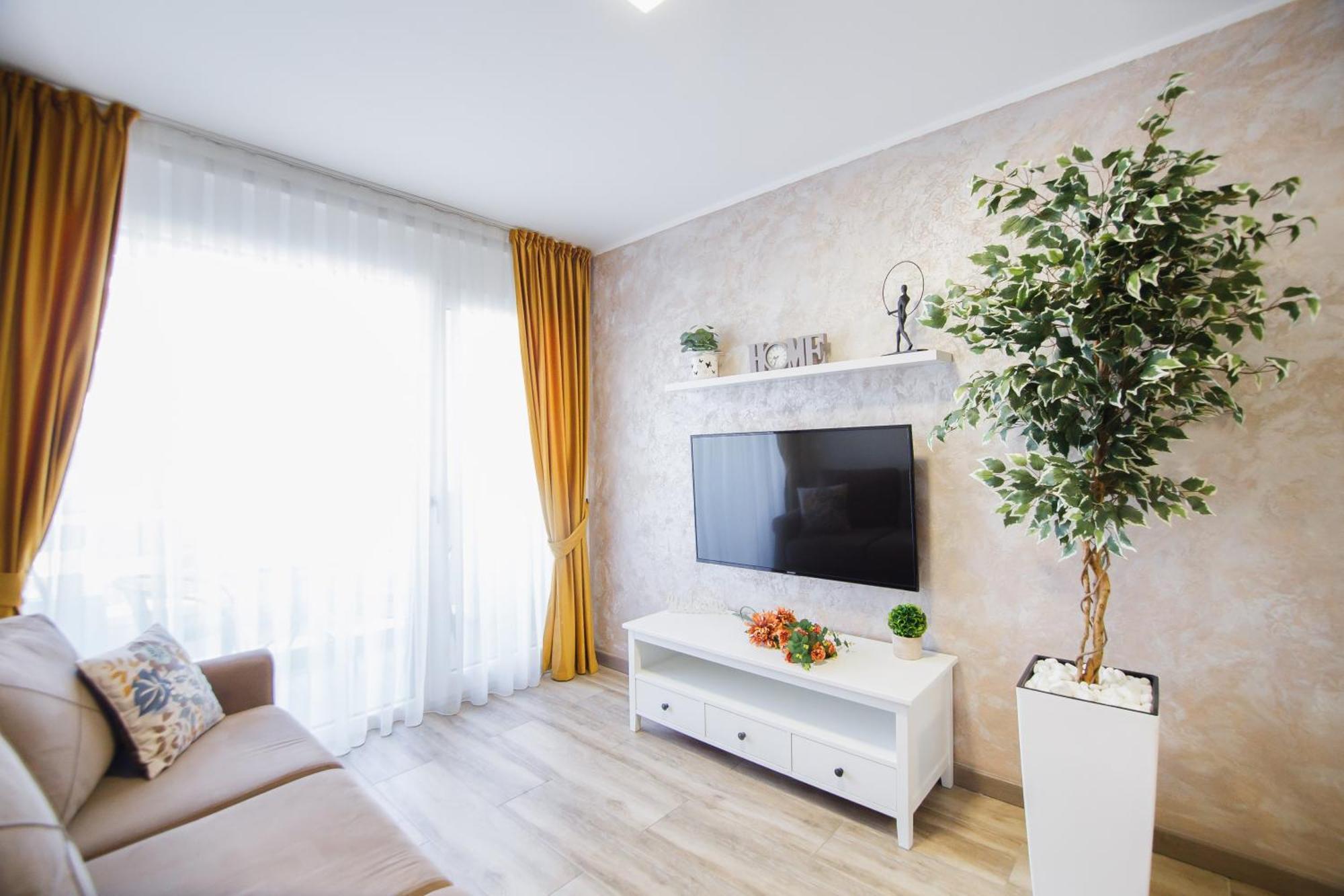 Cappuccino Colors At West Residence Oradea Zewnętrze zdjęcie