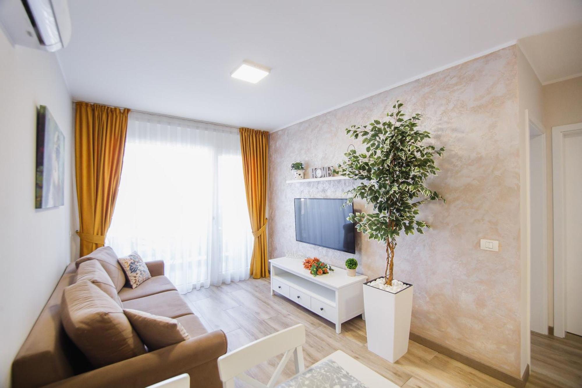 Cappuccino Colors At West Residence Oradea Zewnętrze zdjęcie